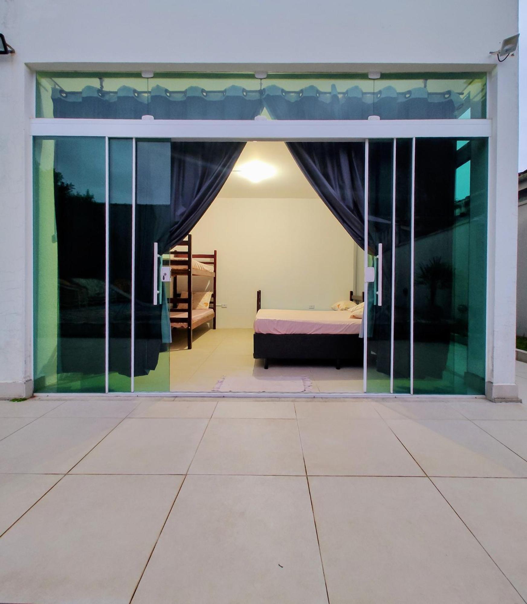 Hostel Familia Castor Itanhaém Екстериор снимка