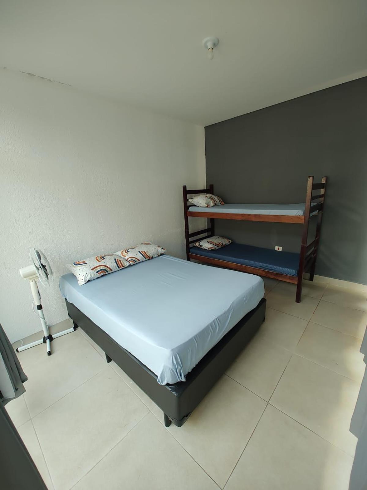 Hostel Familia Castor Itanhaém Екстериор снимка
